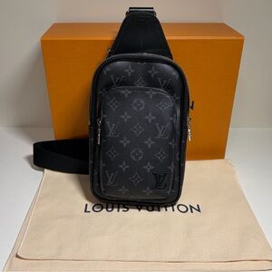 LOUIS VUITTON Avenue Slingbag PM * ALL ORIGINAL PACKAGING INCLUDED *